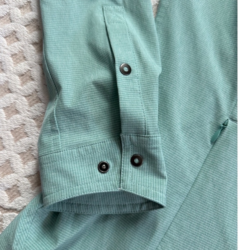 Duluth Trading Co Sol Survivor Sun Protection Shirt Jac Seafoam XS Outdoorsy - Picture 8 of 12